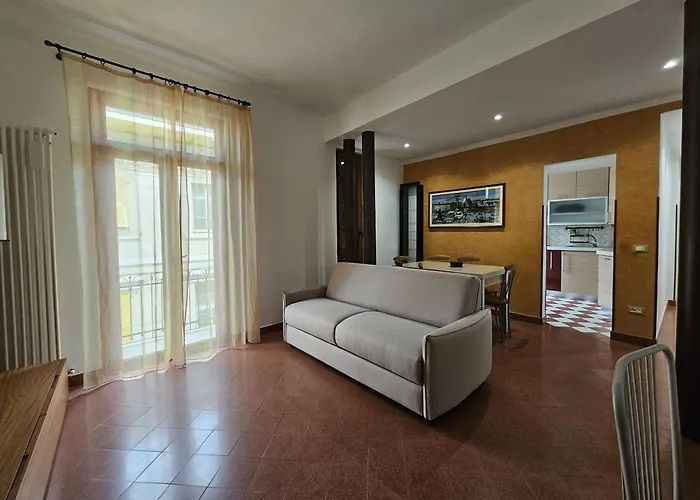 Federici 62 - Homy 5 Terre ラ・スペツィア